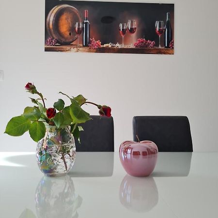 Apartman Tessa 벨라루카 외부 사진
