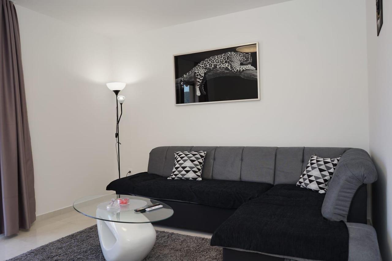 Apartman Tessa 벨라루카 외부 사진