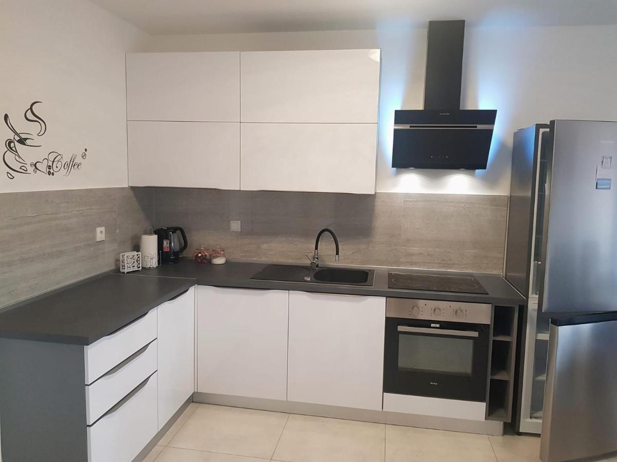 Apartman Tessa 벨라루카 외부 사진