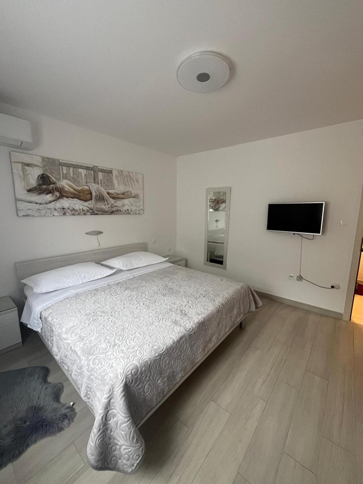 Apartman Tessa 벨라루카 외부 사진